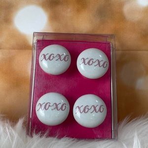 XOXO Drawer Pulls – Cute & Stylish Love-Inspired Hardware